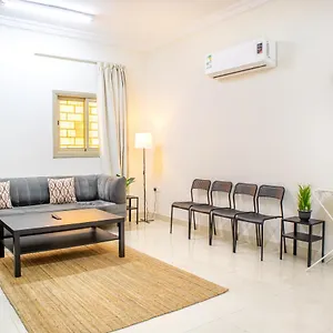  شقة Luxurious Family 3 Bedroom 10 Mins Drive To Al-masjid Nabawi - Nozol Noor 1